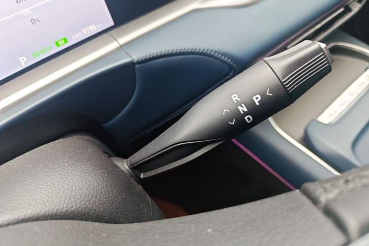 Used VOYAH FREE 2024 Ultra-Long Range Intelligent Driving Version Gear Lever