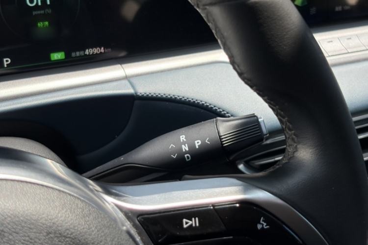 Used VOYAH FREE 2024 Ultra-Long Range Intelligent Driving Version Gear Lever