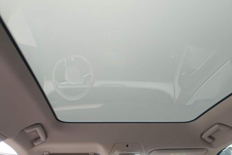 Used VOYAH FREE 2024 Ultra-Long Range Intelligent Driving Version Headliner