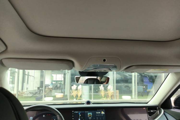 Used VOYAH FREE 2024 Ultra-Long Range Intelligent Driving Version Headliner