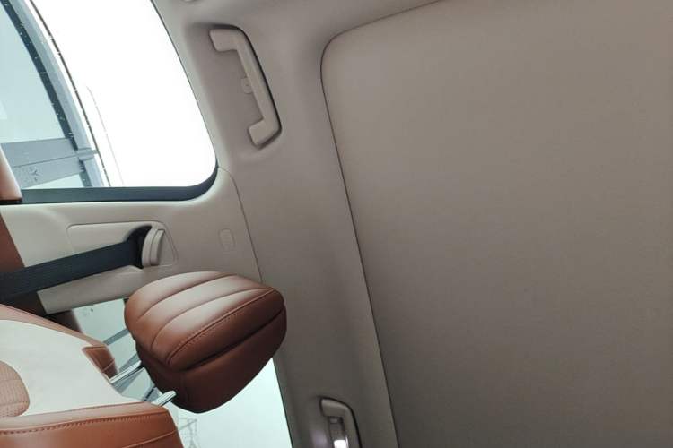 Used VOYAH FREE 2024 Ultra-Long Range Intelligent Driving Version Headliner