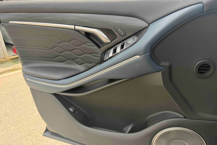 Used VOYAH FREE 2024 Ultra-Long Range Intelligent Driving Version Interior 3