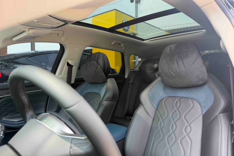 Used VOYAH FREE 2024 Ultra-Long Range Intelligent Driving Version Interior 6