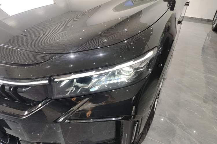 Used VOYAH FREE 2024 Ultra-Long Range Intelligent Driving Version Left Front Headlight