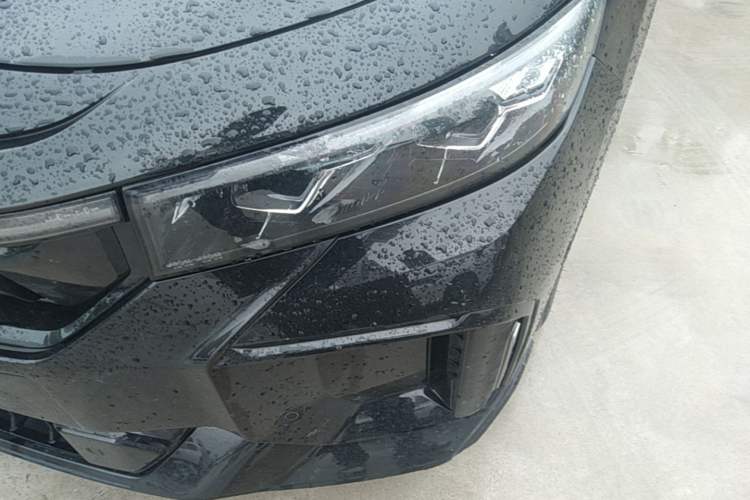 Used VOYAH FREE 2024 Ultra-Long Range Intelligent Driving Version Left Front Headlight