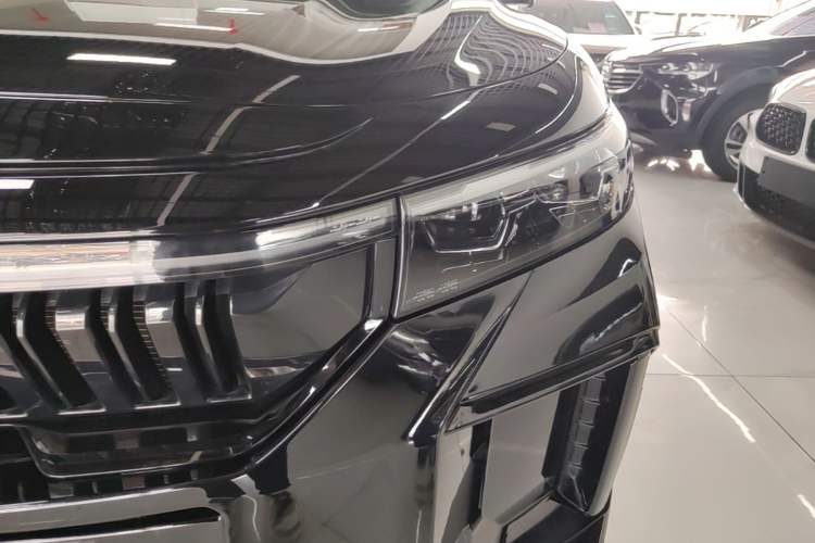 Used VOYAH FREE 2024 Ultra-Long Range Intelligent Driving Version Left Front Headlight