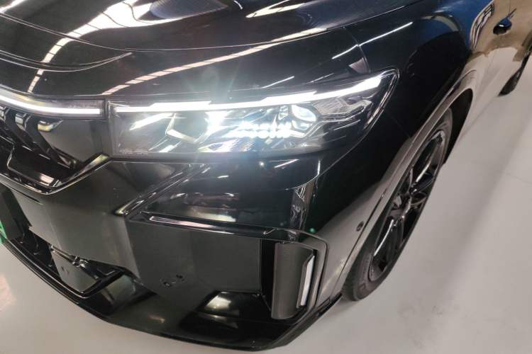 Used VOYAH FREE 2024 Ultra-Long Range Intelligent Driving Version Left Front Headlight
