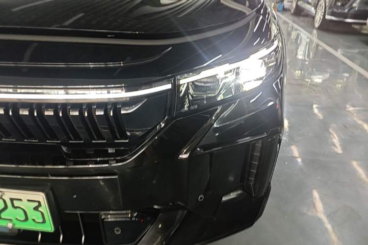 Used VOYAH FREE 2024 Ultra-Long Range Intelligent Driving Version Left Front Headlight