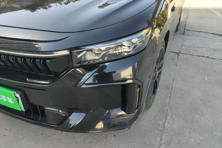 Used VOYAH FREE 2024 Ultra-Long Range Intelligent Driving Version Left Front Headlight