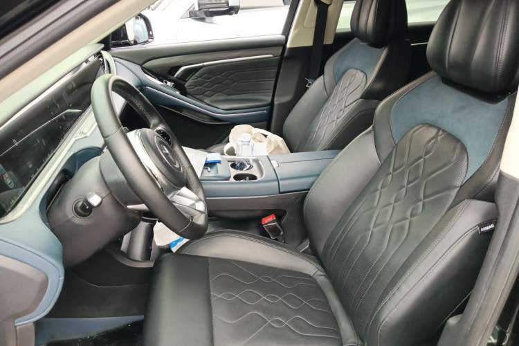 Used VOYAH FREE 2024 Ultra-Long Range Intelligent Driving Version Left Front Seat