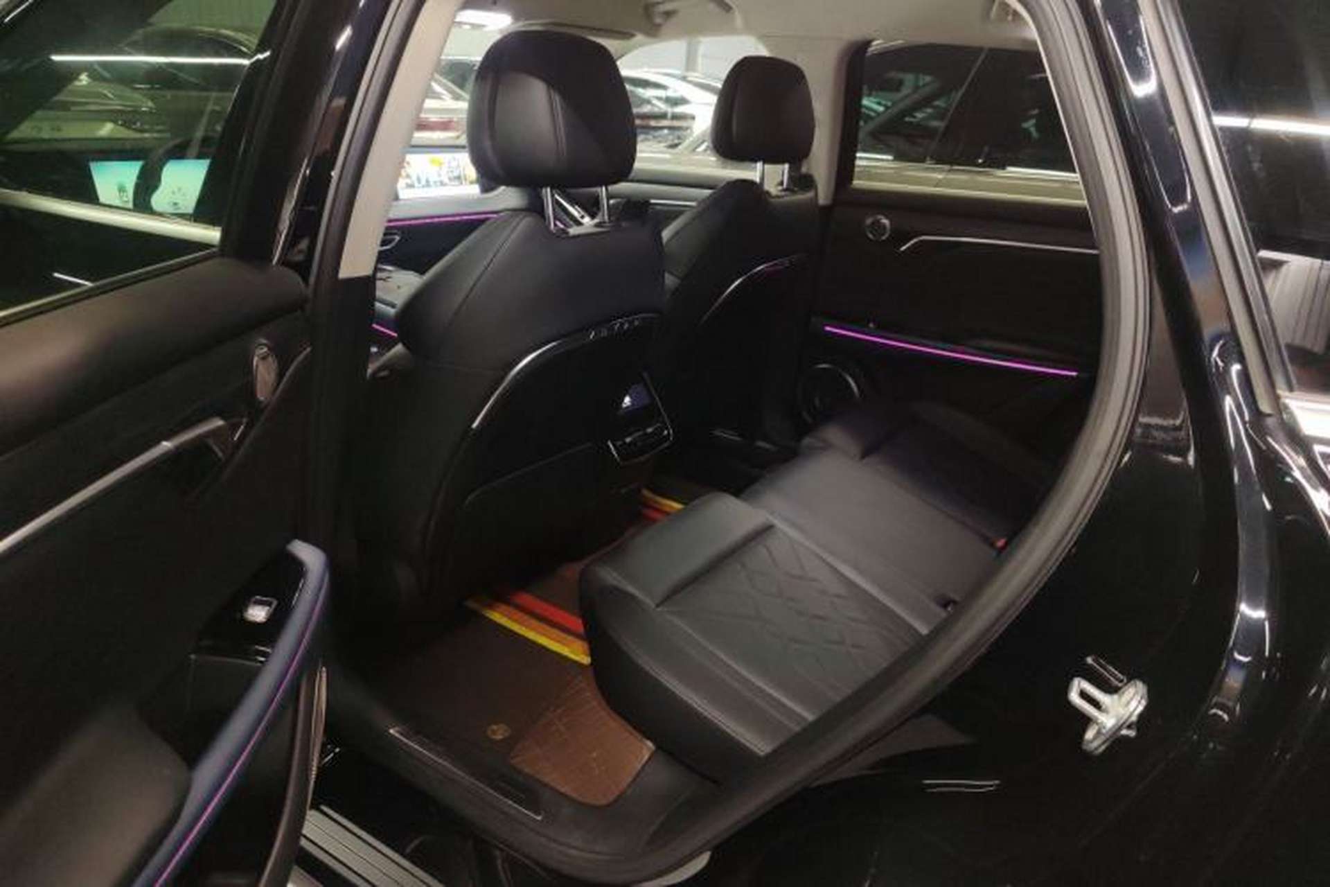 Used VOYAH FREE 2024 Ultra-Long Range Intelligent Driving Version Left Rear Seat