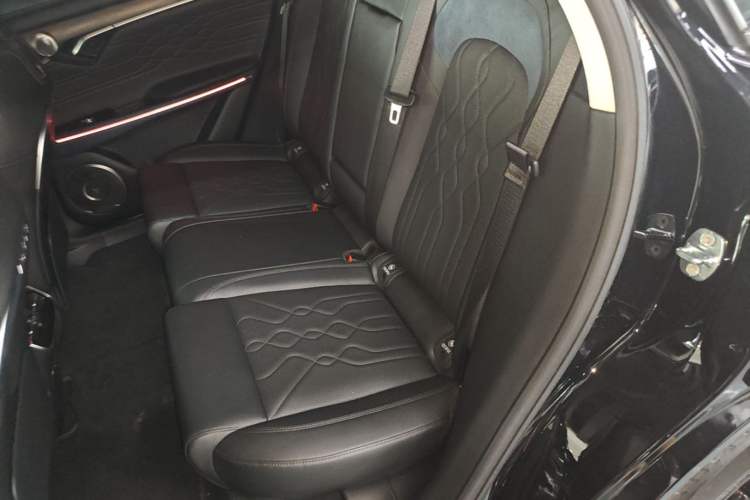 Used VOYAH FREE 2024 Ultra-Long Range Intelligent Driving Version Left Rear Seat