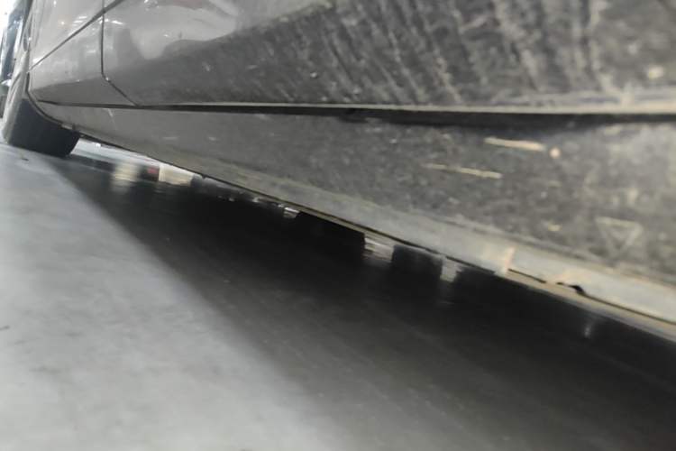 Used VOYAH FREE 2024 Ultra-Long Range Intelligent Driving Version Left Side Sill