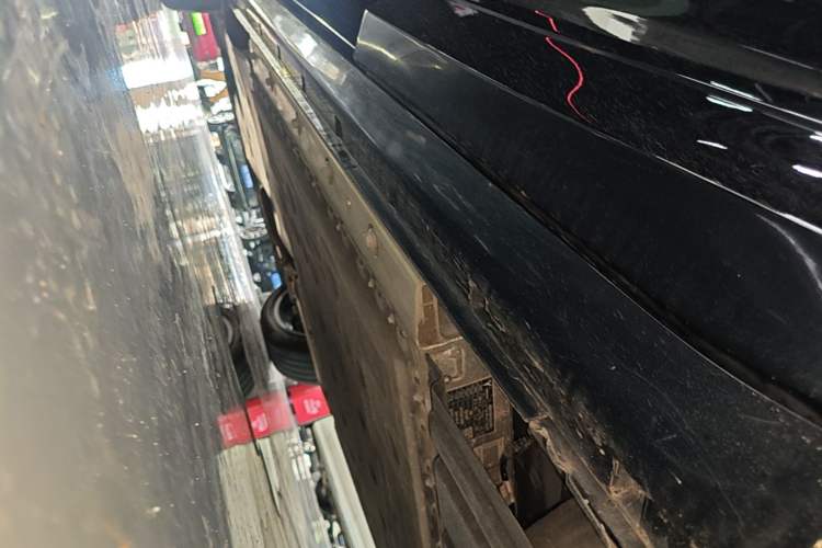 Used VOYAH FREE 2024 Ultra-Long Range Intelligent Driving Version Left Side Sill