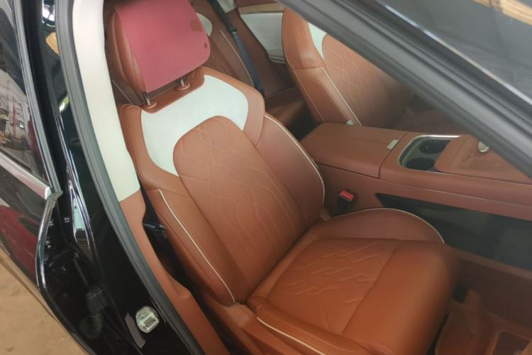 Used VOYAH FREE 2024 Ultra-Long Range Intelligent Driving Version Right Front Seat