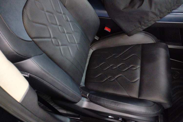 Used VOYAH FREE 2024 Ultra-Long Range Intelligent Driving Version Right Front Seat