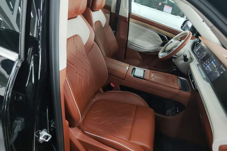 Used VOYAH FREE 2024 Ultra-Long Range Intelligent Driving Version Right Front Seat