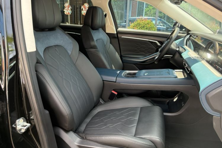 Used VOYAH FREE 2024 Ultra-Long Range Intelligent Driving Version Right Front Seat