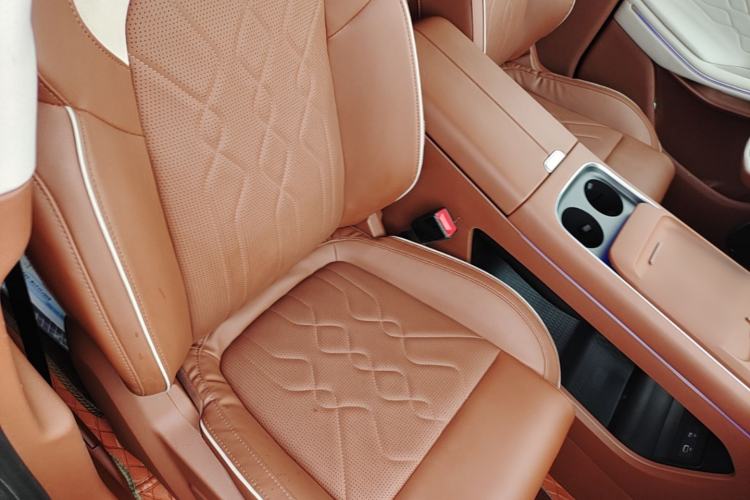 Used VOYAH FREE 2024 Ultra-Long Range Intelligent Driving Version Right Front Seat
