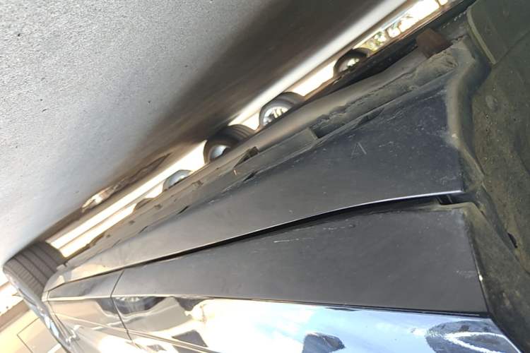 Used VOYAH FREE 2024 Ultra-Long Range Intelligent Driving Version Right Side Sill