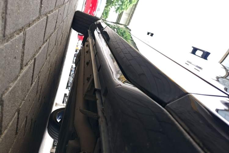Used VOYAH FREE 2024 Ultra-Long Range Intelligent Driving Version Right Side Sill
