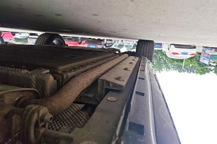 Used VOYAH FREE 2024 Ultra-Long Range Intelligent Driving Version Right Side Sill