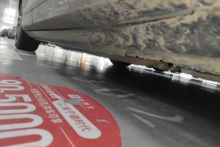Used VOYAH FREE 2024 Ultra-Long Range Intelligent Driving Version Right Side Sill