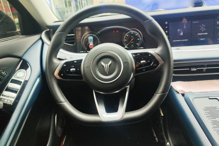 Used VOYAH FREE 2024 Ultra-Long Range Intelligent Driving Version Steering Wheel