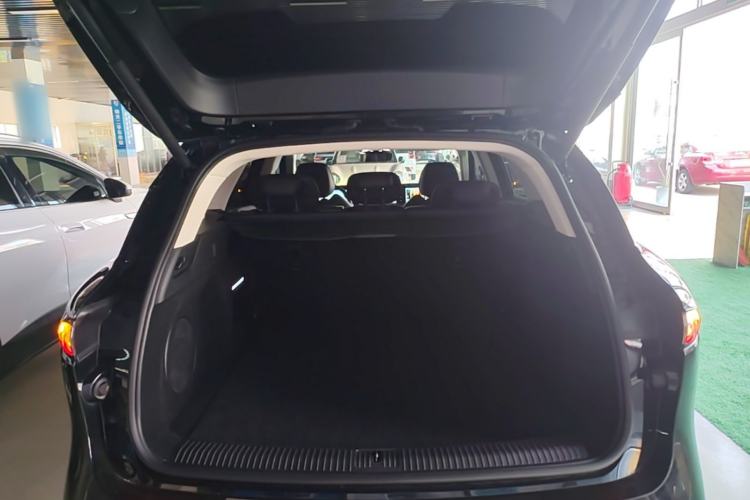 Used VOYAH FREE 2024 Ultra-Long Range Intelligent Driving Version Trunk