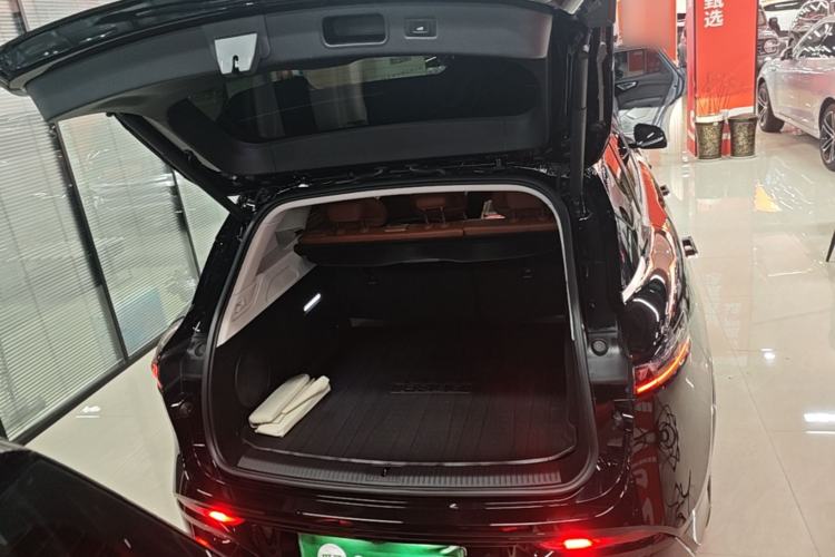 Used VOYAH FREE 2024 Ultra-Long Range Intelligent Driving Version Trunk