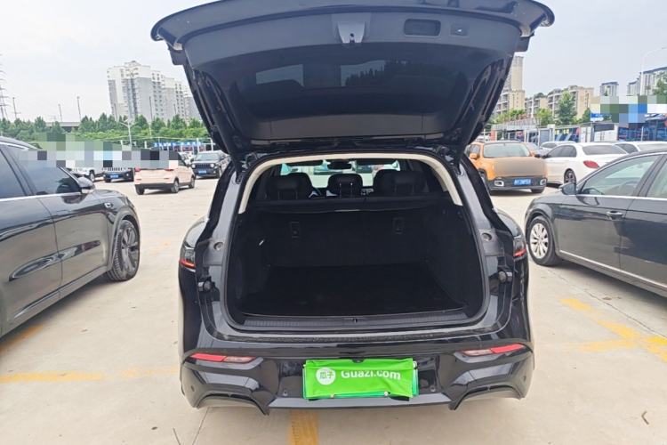 Used VOYAH FREE 2024 Ultra-Long Range Intelligent Driving Version Trunk