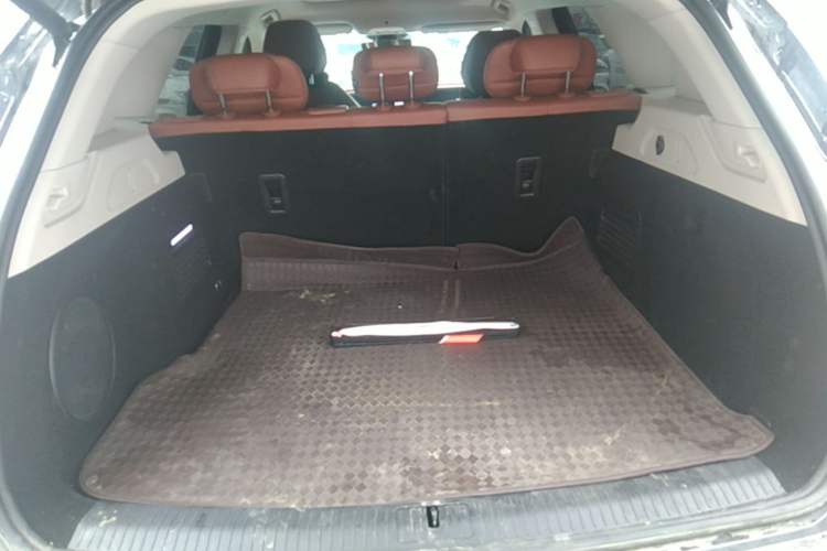 Used VOYAH FREE 2024 Ultra-Long Range Intelligent Driving Version Trunk
