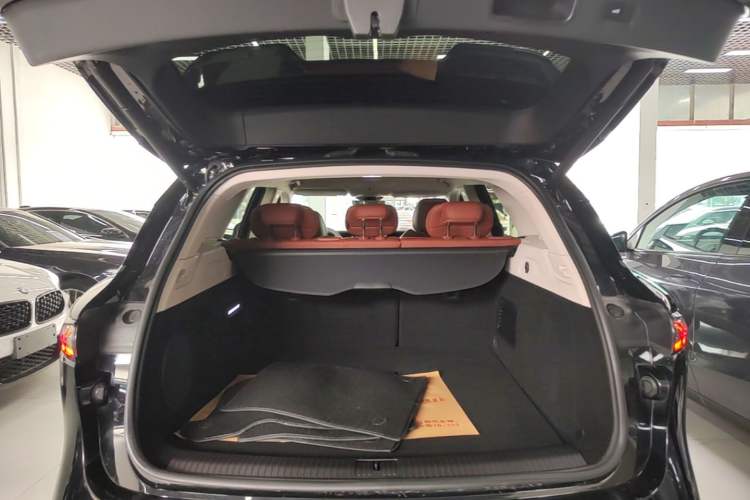 Used VOYAH FREE 2024 Ultra-Long Range Intelligent Driving Version Trunk