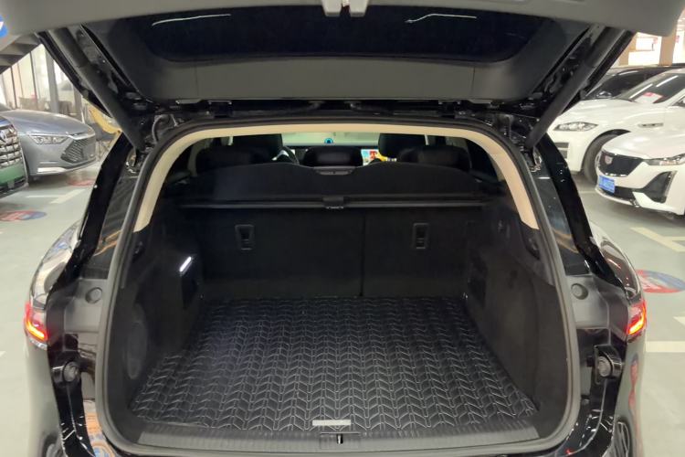 Used VOYAH FREE 2024 Ultra-Long Range Intelligent Driving Version Trunk