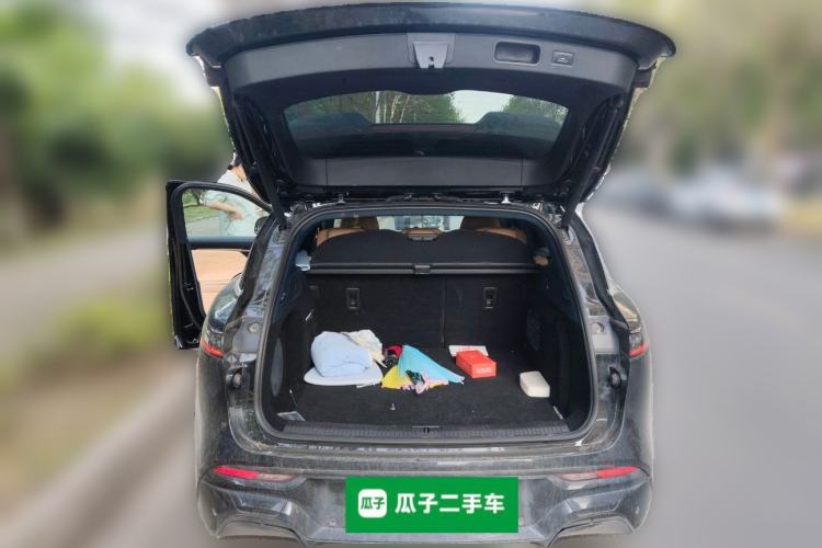 Used VOYAH FREE 2024 Ultra-Long Range Intelligent Driving Version Trunk