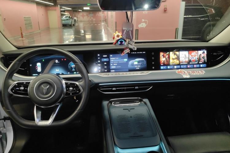 Used VOYAH FREE 2024 Ultra-Long Range Intelligent Driving Version Center Console