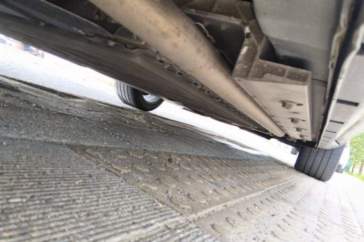 Used VOYAH FREE 2024 Ultra-Long Range Intelligent Driving Version Chassis Rear Right