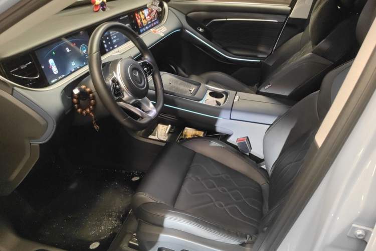 Used VOYAH FREE 2024 Ultra-Long Range Intelligent Driving Version Left Front Seat