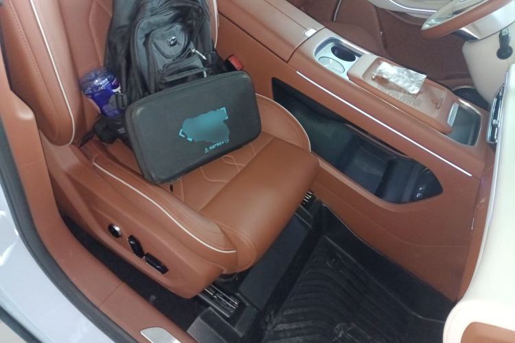 Used VOYAH FREE 2024 Ultra-Long Range Intelligent Driving Version Right Front Seat