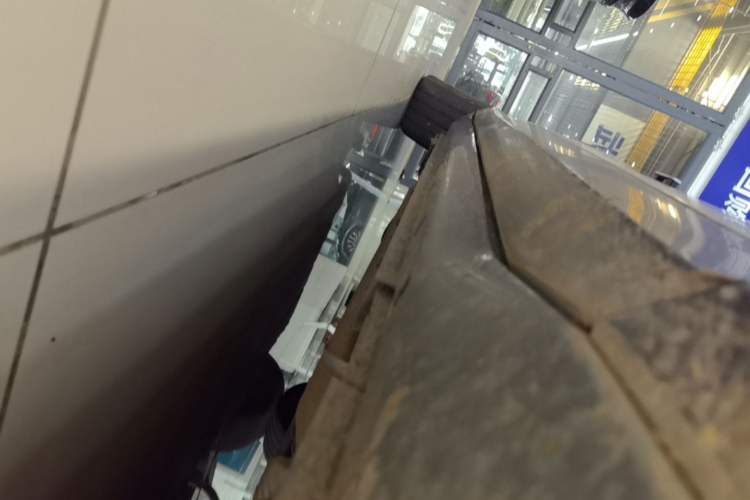 Used VOYAH FREE 2024 Ultra-Long Range Intelligent Driving Version Right Side Sill