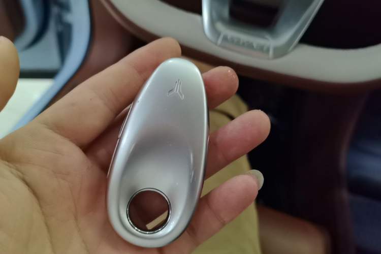 Used VOYAH FREE 2024 Ultra-Long Range Intelligent Driving Version Vehicle Key