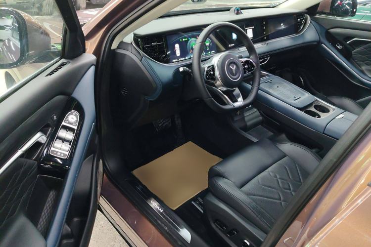 Used VOYAH FREE 2024 Ultra-Long Range Intelligent Driving Version Interior 3