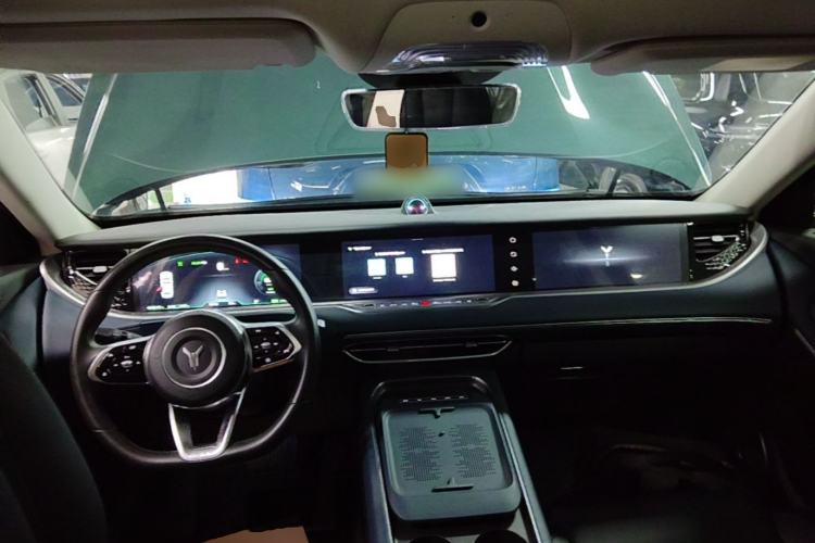 Used VOYAH FREE 2024 Ultra-Long Range Intelligent Driving Version Center Console