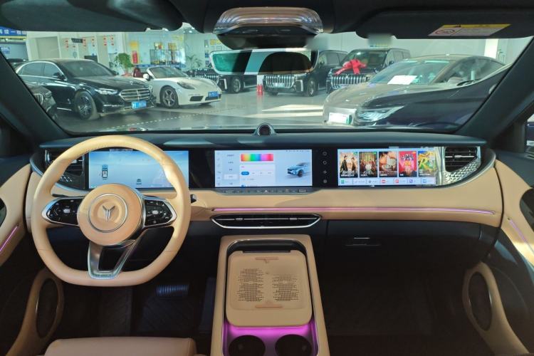 Used VOYAH FREE 2024 Ultra-Long Range Intelligent Driving Version Center Console