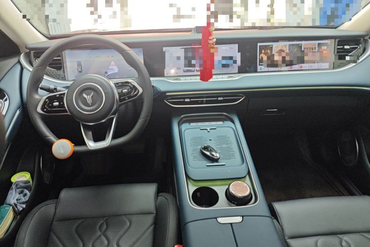 Used VOYAH FREE 2024 Ultra-Long Range Intelligent Driving Version Center Console
