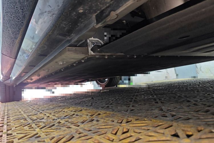 Used VOYAH FREE 2024 Ultra-Long Range Intelligent Driving Version Chassis Rear Left