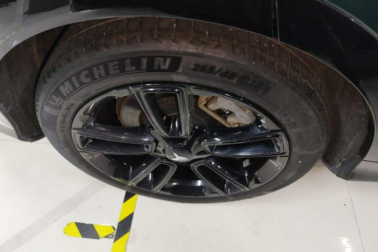 Used VOYAH FREE 2024 Ultra-Long Range Intelligent Driving Version Exterior 8