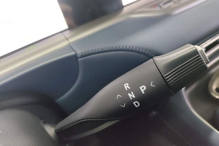 Used VOYAH FREE 2024 Ultra-Long Range Intelligent Driving Version Gear Lever