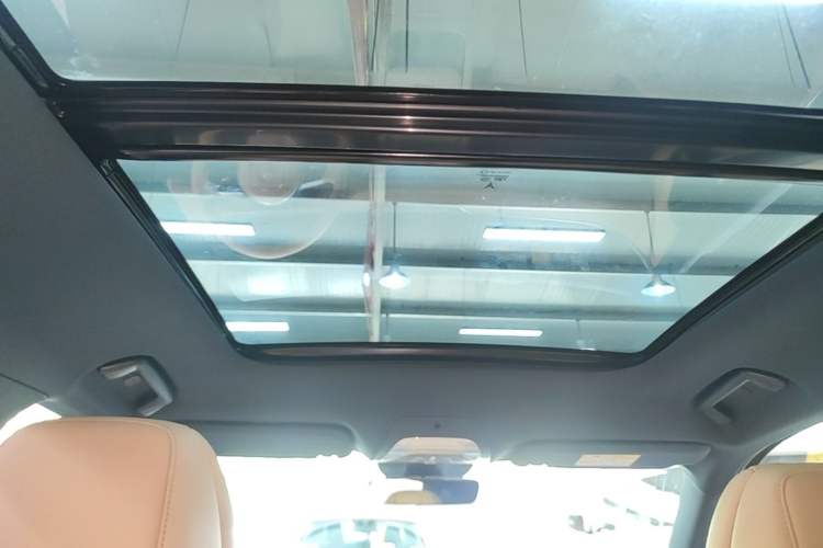 Used VOYAH FREE 2024 Ultra-Long Range Intelligent Driving Version Headliner