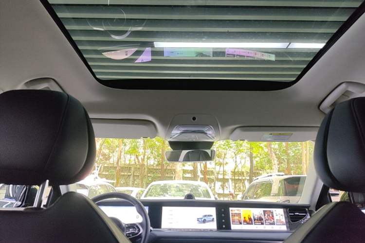 Used VOYAH FREE 2024 Ultra-Long Range Intelligent Driving Version Headliner
